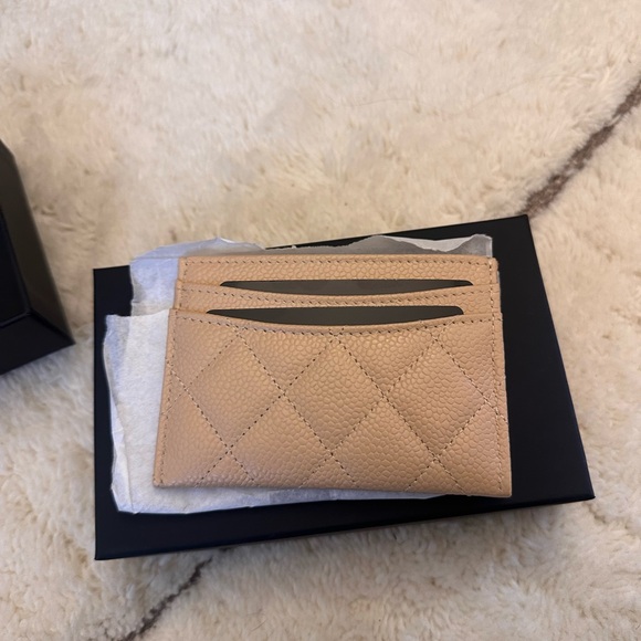 Chanel Classic Card Holder - Picture 2 of 5